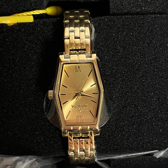 Invicta Womens Watch Angel Lady 48123 Quartz Gold Tone Stainless steel 20mm New - Picture 2 of 9